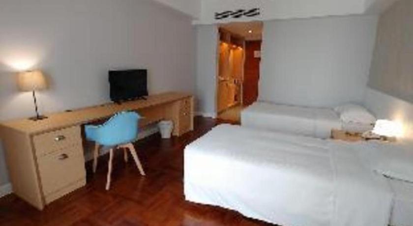 Caritas Oswald Cheung International House Hotell Hongkong Exteriör bild