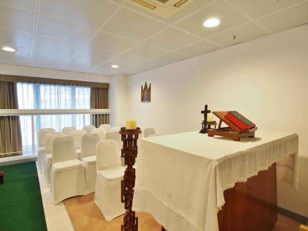 Caritas Oswald Cheung International House Hotell Hongkong Exteriör bild