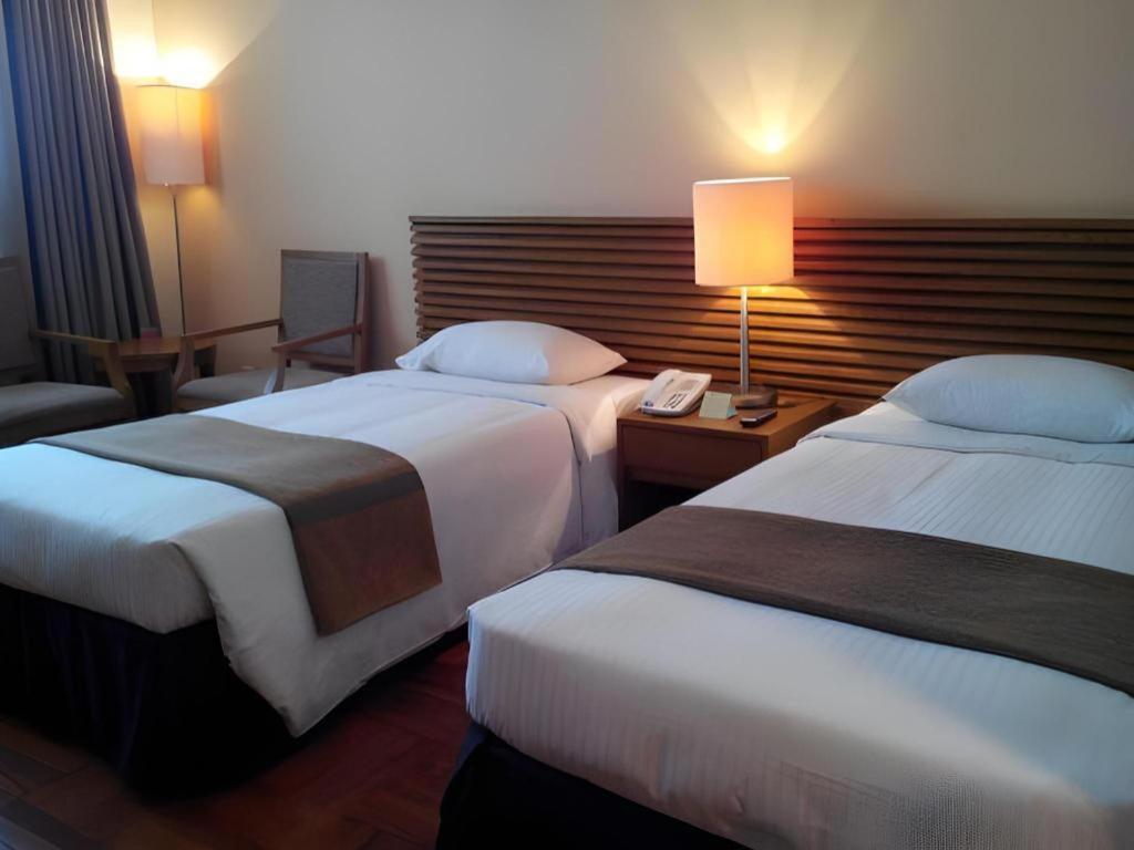 Caritas Oswald Cheung International House Hotell Hongkong Exteriör bild