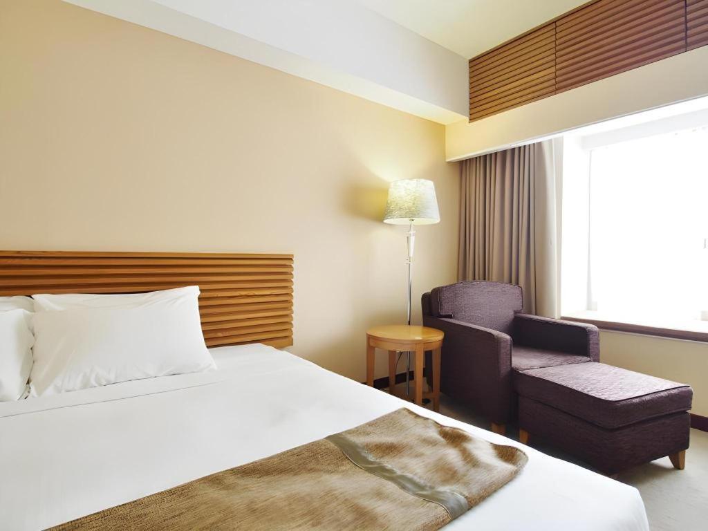 Caritas Oswald Cheung International House Hotell Hongkong Exteriör bild