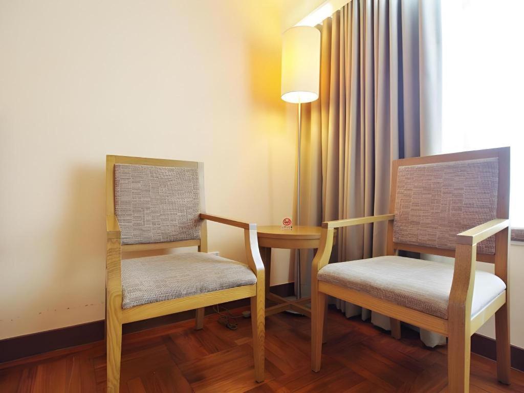 Caritas Oswald Cheung International House Hotell Hongkong Exteriör bild